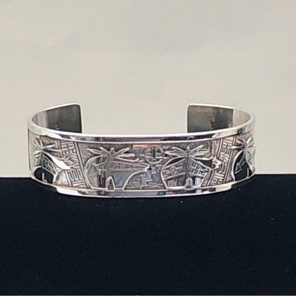 Vintage Roderick Tenorio Sterling Silver Bear Cuff